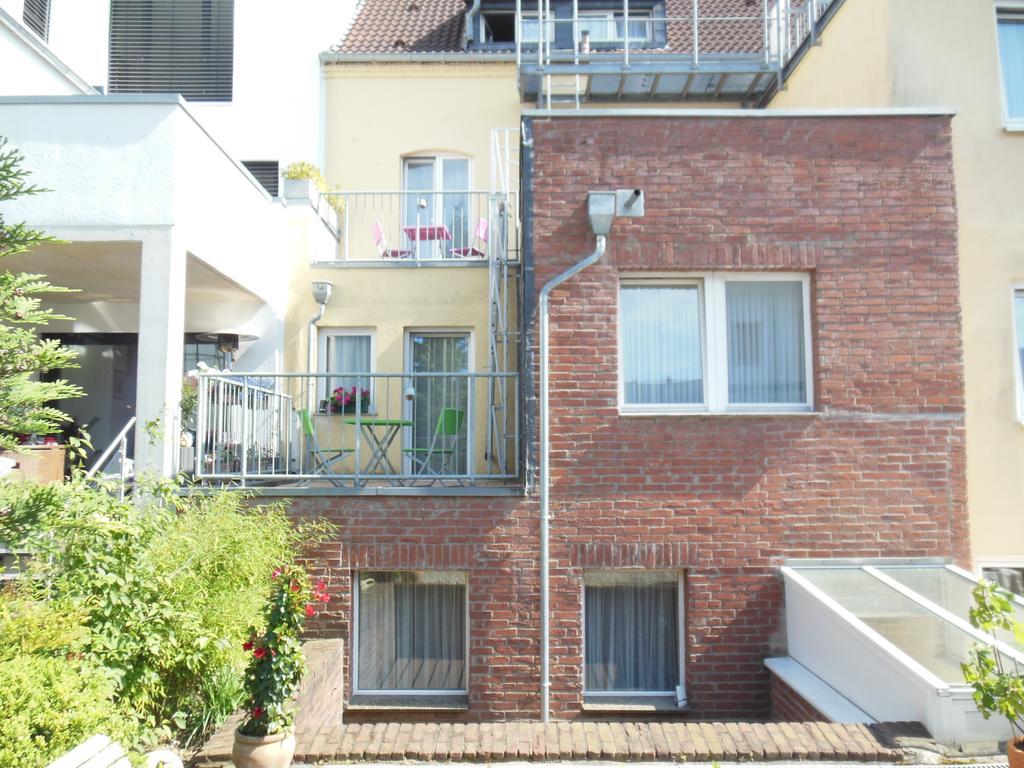 Hotel Alt-Rodenkirchen Keulen Buitenkant foto