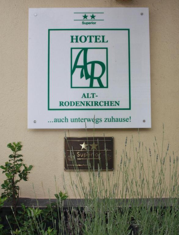 Hotel Alt-Rodenkirchen Keulen Buitenkant foto