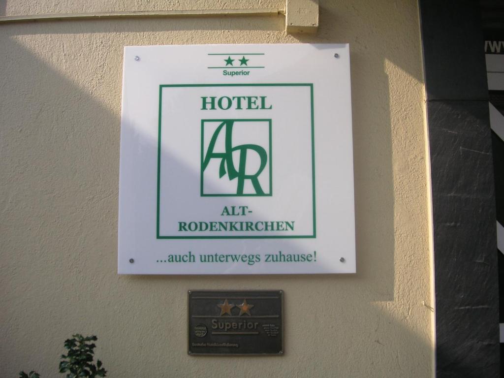 Hotel Alt-Rodenkirchen Keulen Buitenkant foto