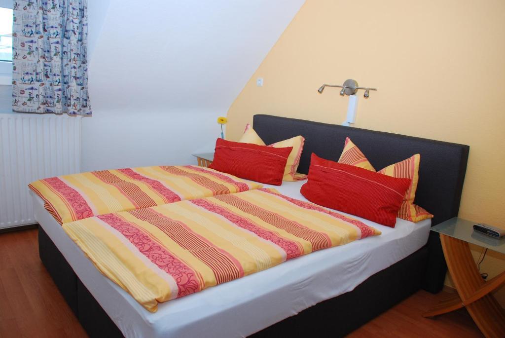 Hotel Alt-Rodenkirchen Keulen Kamer foto